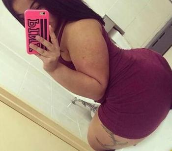 , 22  female escort, Spokane