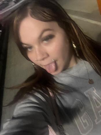RoseBaby , 22  female escort, Spokane